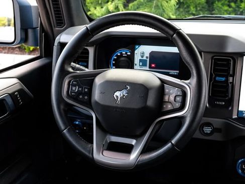 Used 2024 Ford Bronco Black Diamond AWD/4WD image 22
