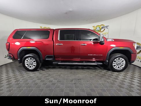 Certified 2022 GMC Sierra 2500 Denali w/ Denali Ultimate Package AWD/4WD image 10