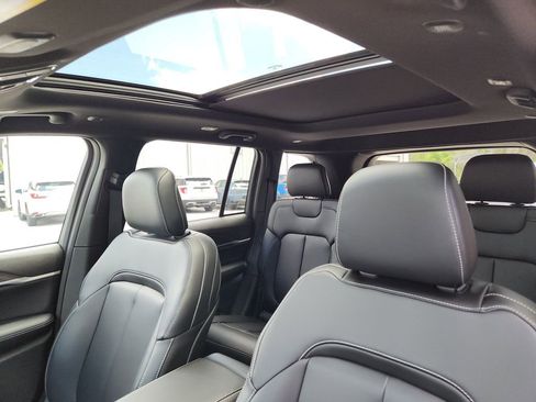 New 2026 Jeep Grand Cherokee Limited w/ Limited Altitude Package RWD image 20