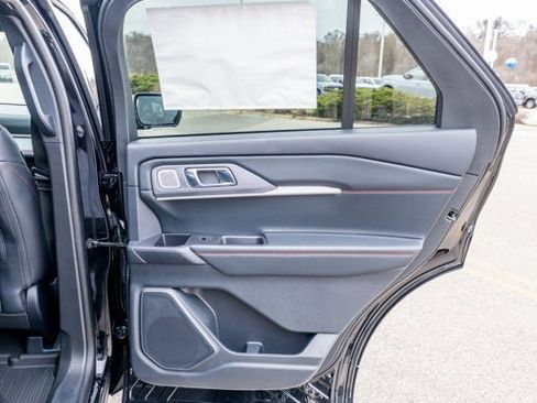 New 2026 Ford Explorer ST image 11