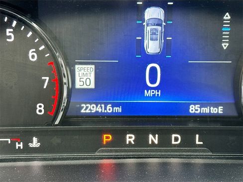 Used 2023 Ford Explorer ST-Line w/ Class IV Trailer Tow Package image 12