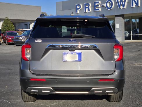 Certified 2023 Ford Explorer XLT w/ Equipment Group 202A image 8
