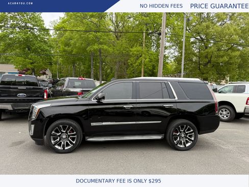 Used 2015 Cadillac Escalade Premium AWD/4WD image 2