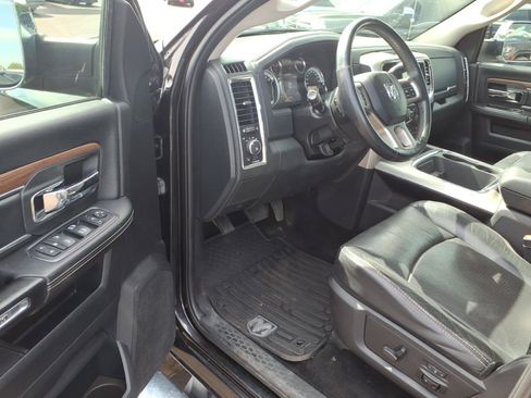 Used 2016 RAM 2500 Laramie AWD/4WD image 10