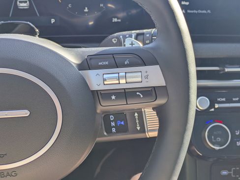 New 2026 Hyundai Tucson Limited image 18