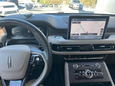 Used 2023 Lincoln Aviator Reserve image 10