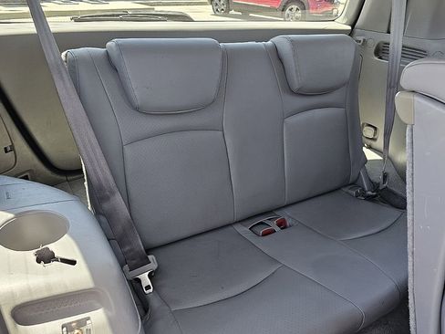 Used 2006 Toyota Highlander Limited FWD image 19