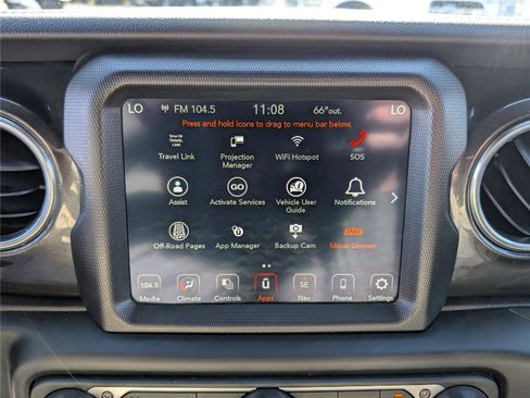 Used 2020 Jeep Wrangler Unlimited Sahara image 26