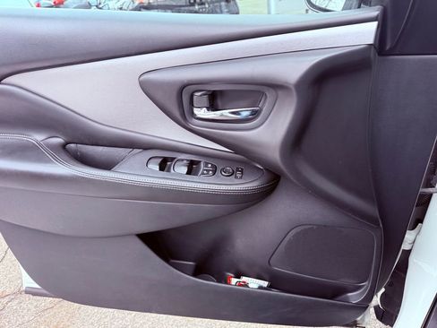 Used 2019 Nissan Murano SV w/ Premium Package image 26