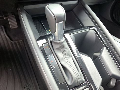 Used 2025 Honda Accord Touring image 15