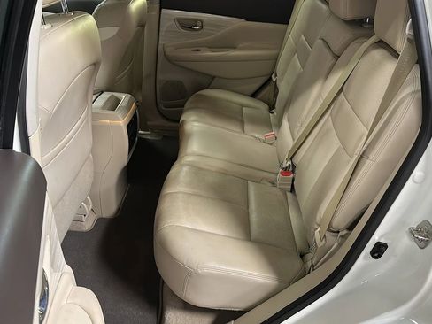Used 2015 Nissan Murano Platinum w/ Platinum Technology Package image 11