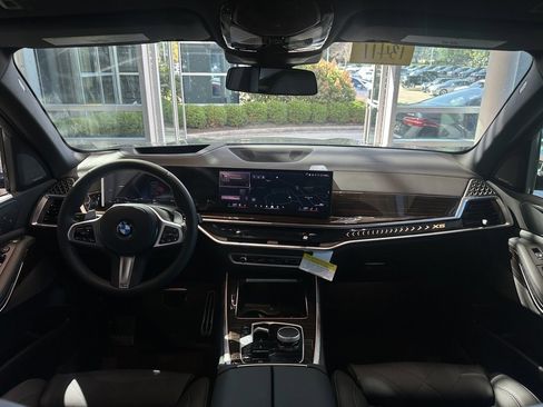 New 2026 BMW X5 xDrive40i w/ M Sport Package image 15