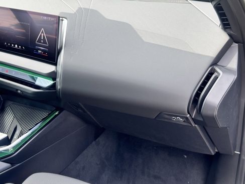 Used 2026 BMW X3 xDrive30 w/ Premium Package image 24