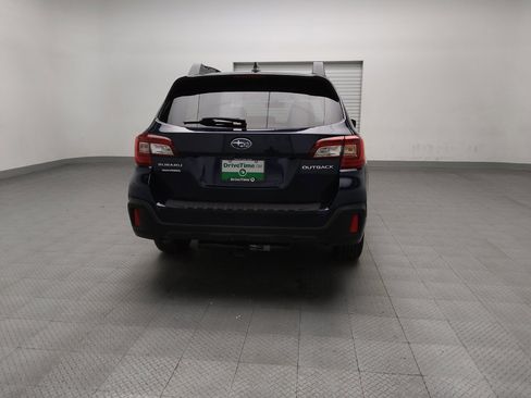 Used 2018 Subaru Outback 2.5i Premium AWD/4WD image 7