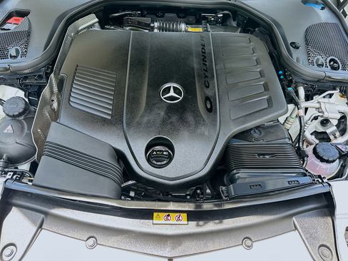 Used 2022 Mercedes-Benz E 450 Coupe image 34