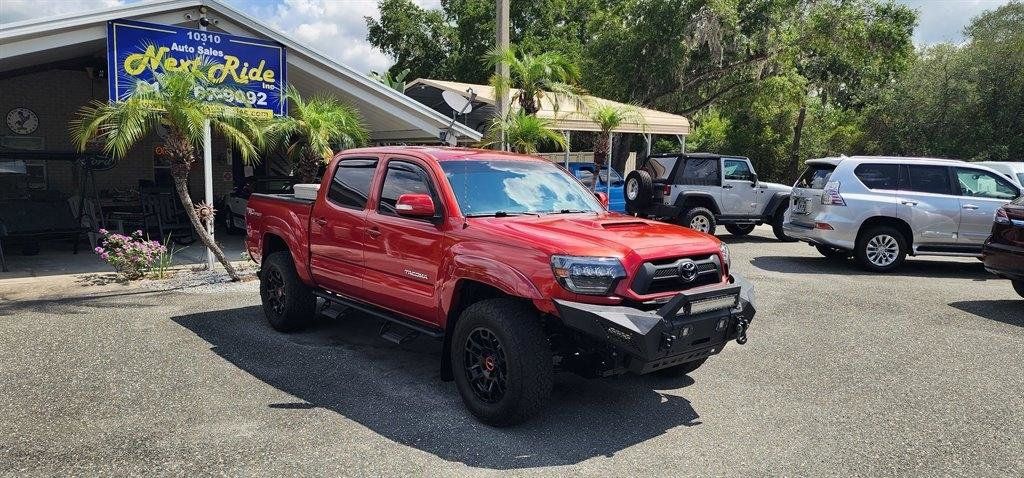 Used 2015 Toyota Tacoma PreRunner w/ TRD Sport Package RWD image 2