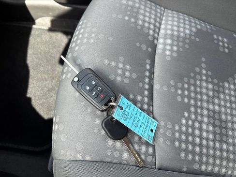 Used 2016 Chevrolet Sonic LS FWD image 21