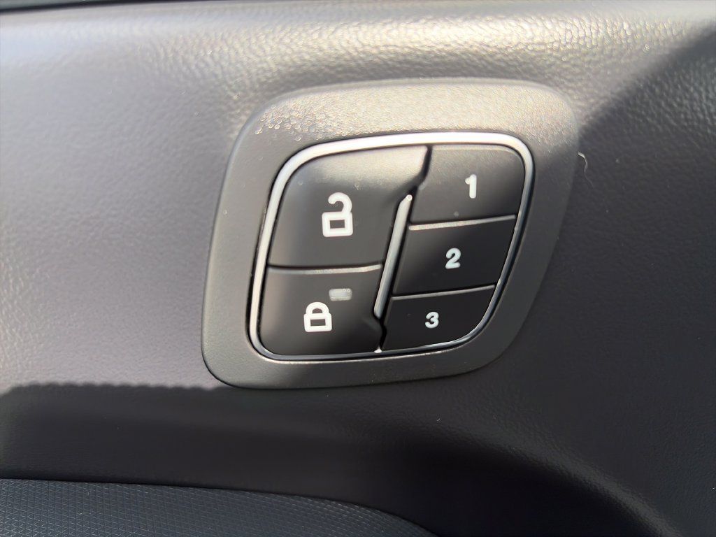 Used 2025 Ford Mustang Mach-E Premium AWD/4WD image 14