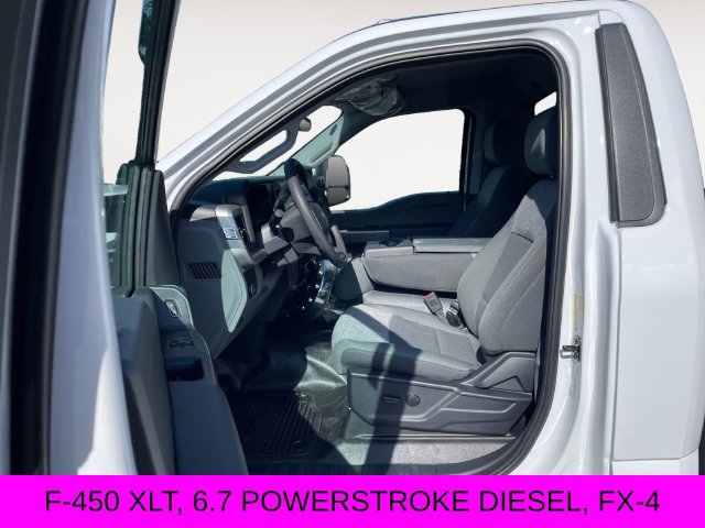 New 2027 Ford F450 XLT w/ 360-Degree Camera Package AWD/4WD image 9