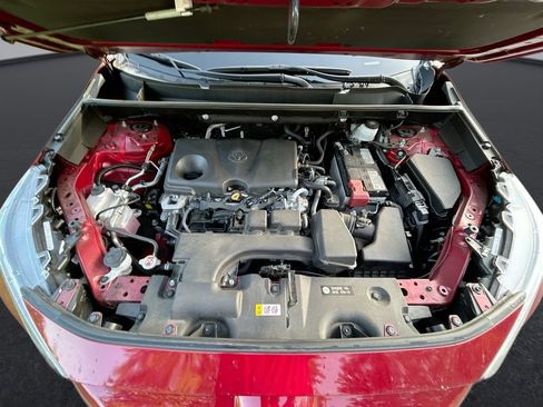 Certified 2025 Toyota RAV4 XLE w/ Convenience Package FWD image 32