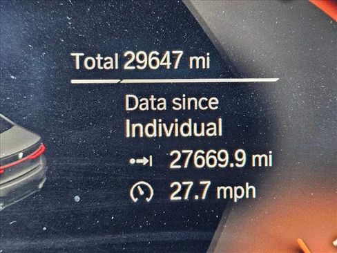 Certified 2022 BMW 750i xDrive w/ Executive Package image 10