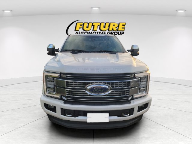 Certified 2019 Ford F250 Platinum w/ Platinum Ultimate Package AWD/4WD image 2