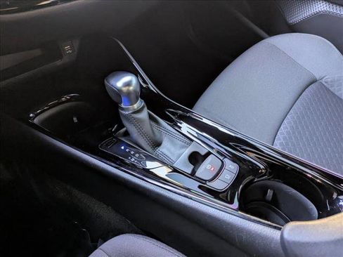 Used 2021 Toyota C-HR Nightshade image 12