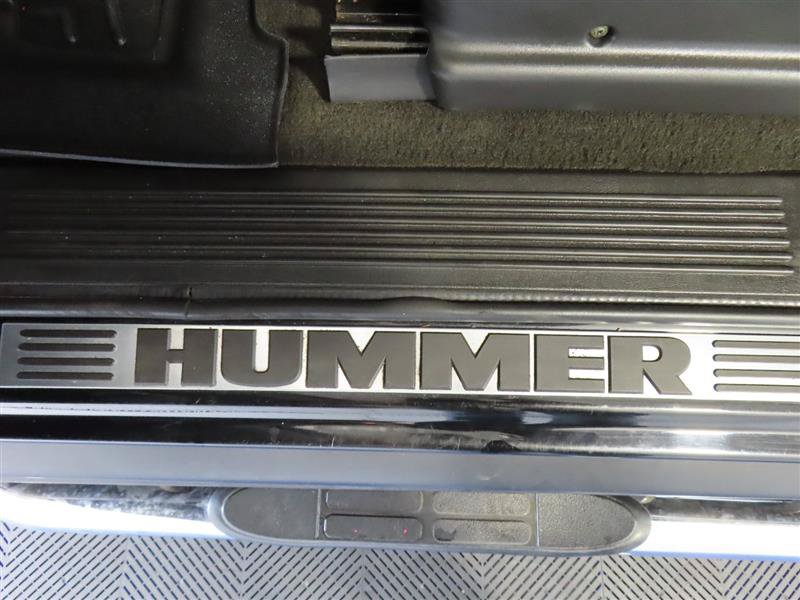 Used 2005 HUMMER H2 w/ Preferred Equipment Group AWD/4WD image 16