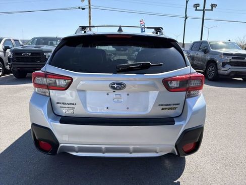 Used 2021 Subaru Crosstrek 2.5i Sport w/ Moonroof Package image 7