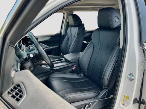 Used 2025 Acura MDX FWD w/ Technology Package image 21