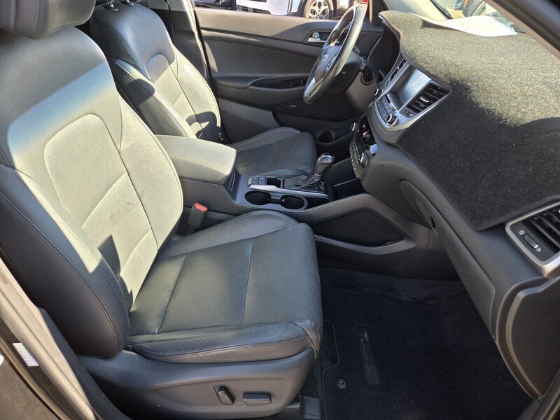 Used 2017 Hyundai Tucson SE Plus FWD image 16