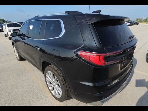 Used 2024 GMC Acadia Denali w/ Super Cruise Package image 7