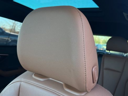 Used 2023 Audi Q8 Prestige image 26