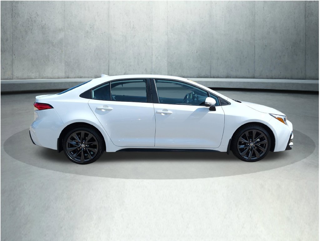 Used 2023 Toyota Corolla SE FWD image 8