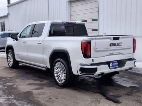 Used 2022 GMC Sierra 1500 Denali image 3