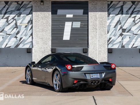 Used 2012 Ferrari 458 Italia Coupe image 11