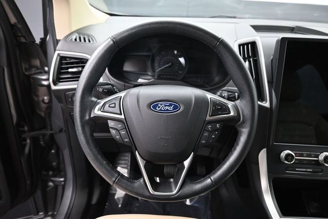 Used 2023 Ford Edge SEL w/ Cargo Accessory Package AWD/4WD image 20