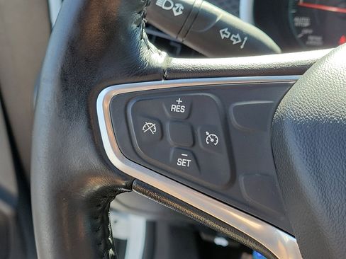 Used 2022 Chevrolet Malibu RS FWD image 28