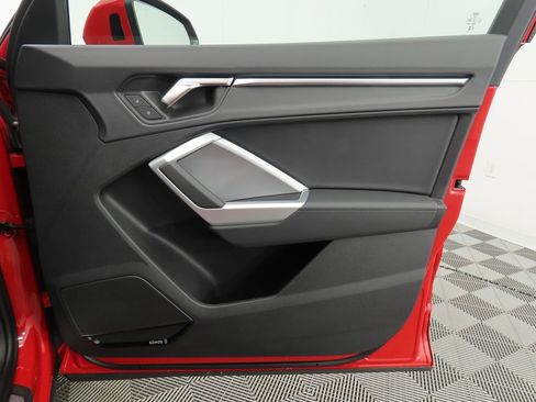 Used 2025 Audi Q3 2.0T Premium Plus w/ Premium Plus Package image 26