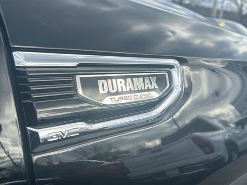 Used 2023 GMC Sierra 1500 SLT image 10