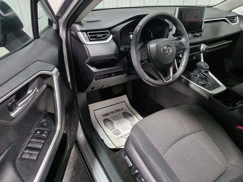 Used 2023 Toyota RAV4 XLE w/ XLE Grade Weather Package AWD/4WD image 7