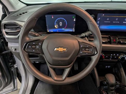 Used 2025 Chevrolet TrailBlazer LT image 15