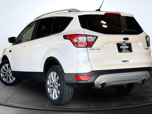 Used 2017 Ford Escape Titanium image 13