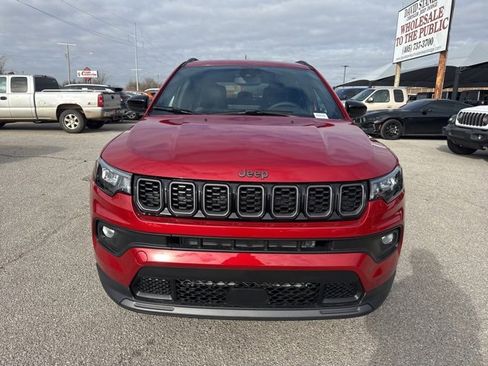 New 2026 Jeep Compass Latitude image 2