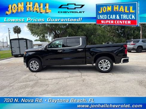 Used 2022 Chevrolet Silverado 1500 LTZ w/ Technology Package AWD/4WD image 6