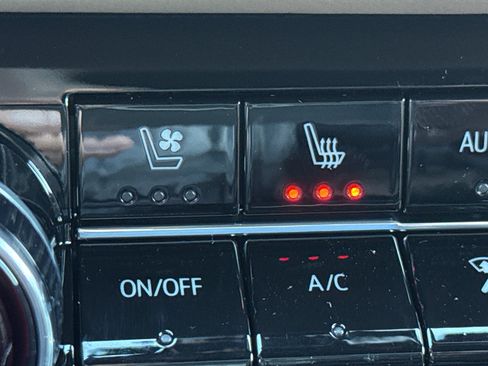 New 2026 Chevrolet Equinox ACTIV w/ Convenience Package III image 35