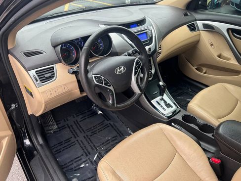 Used 2012 Hyundai Elantra Limited FWD image 18