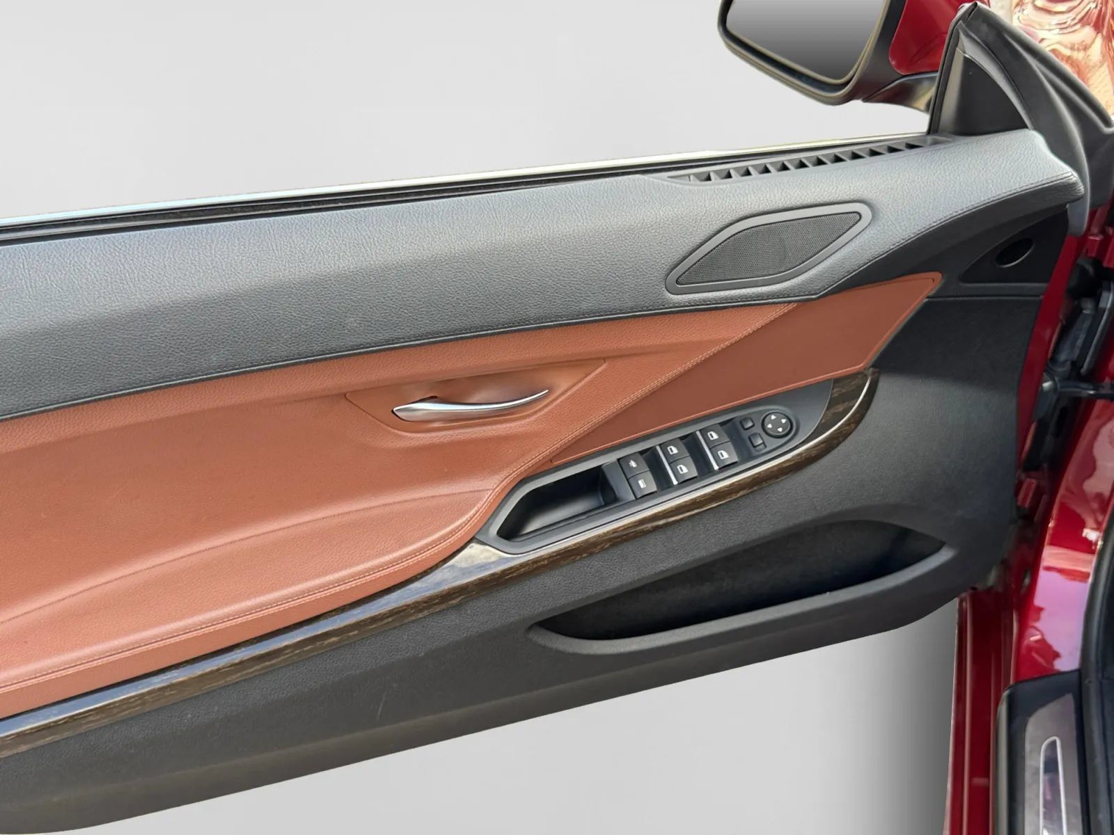 Used 2014 BMW 640i Convertible RWD image 10