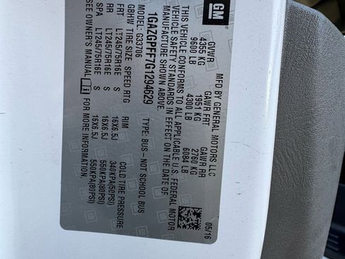 Used 2016 Chevrolet Express 3500 LT w/ LT Preferred Equipment Group image 20