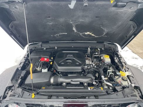 Used 2021 Jeep Wrangler Unlimited Sport image 34